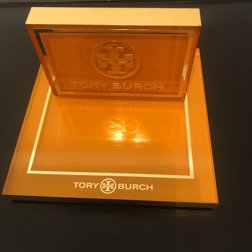 Tory Burch / commercial display stand